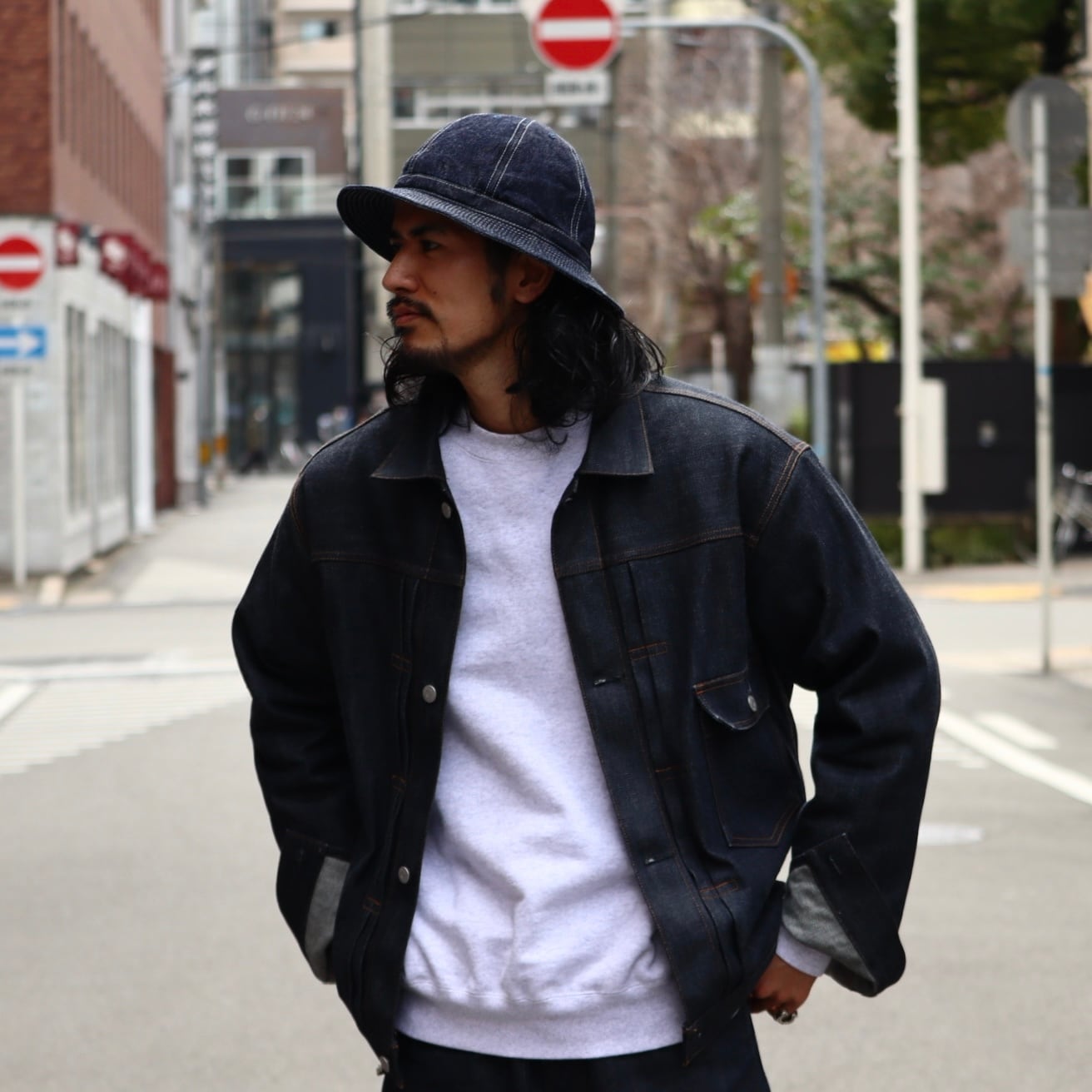 【HIGHER】
SELVEDGE DENIM HAT