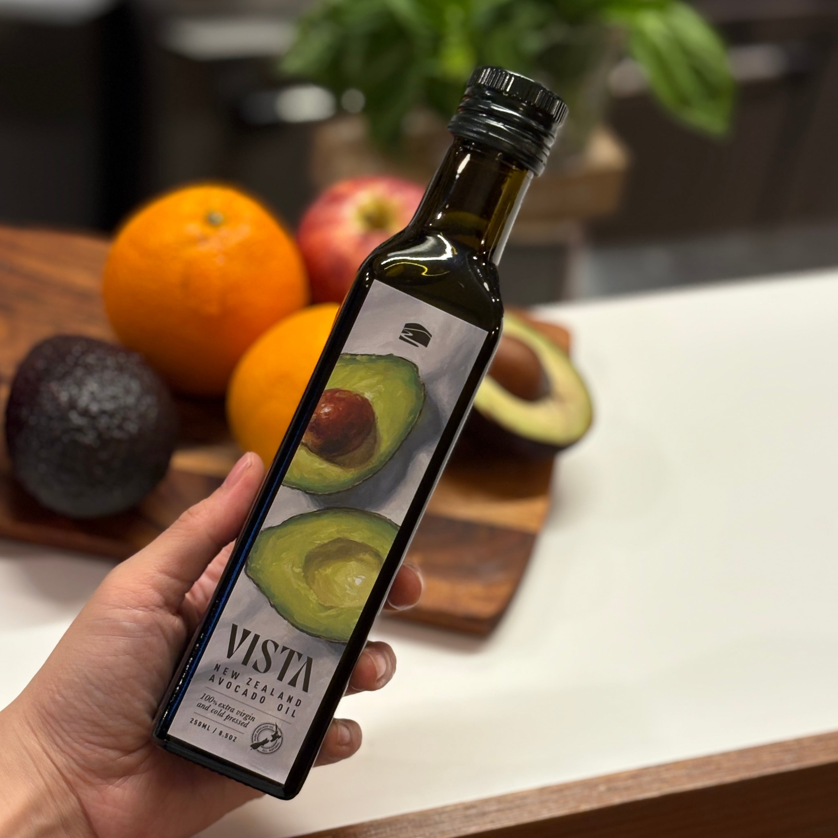 Vista Extra Virgin Avocado Oil -ヴィスタ・エクストラヴァージンオリーブオイル