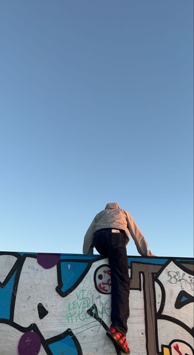 Nowhere store
Various style and outfit suggestion