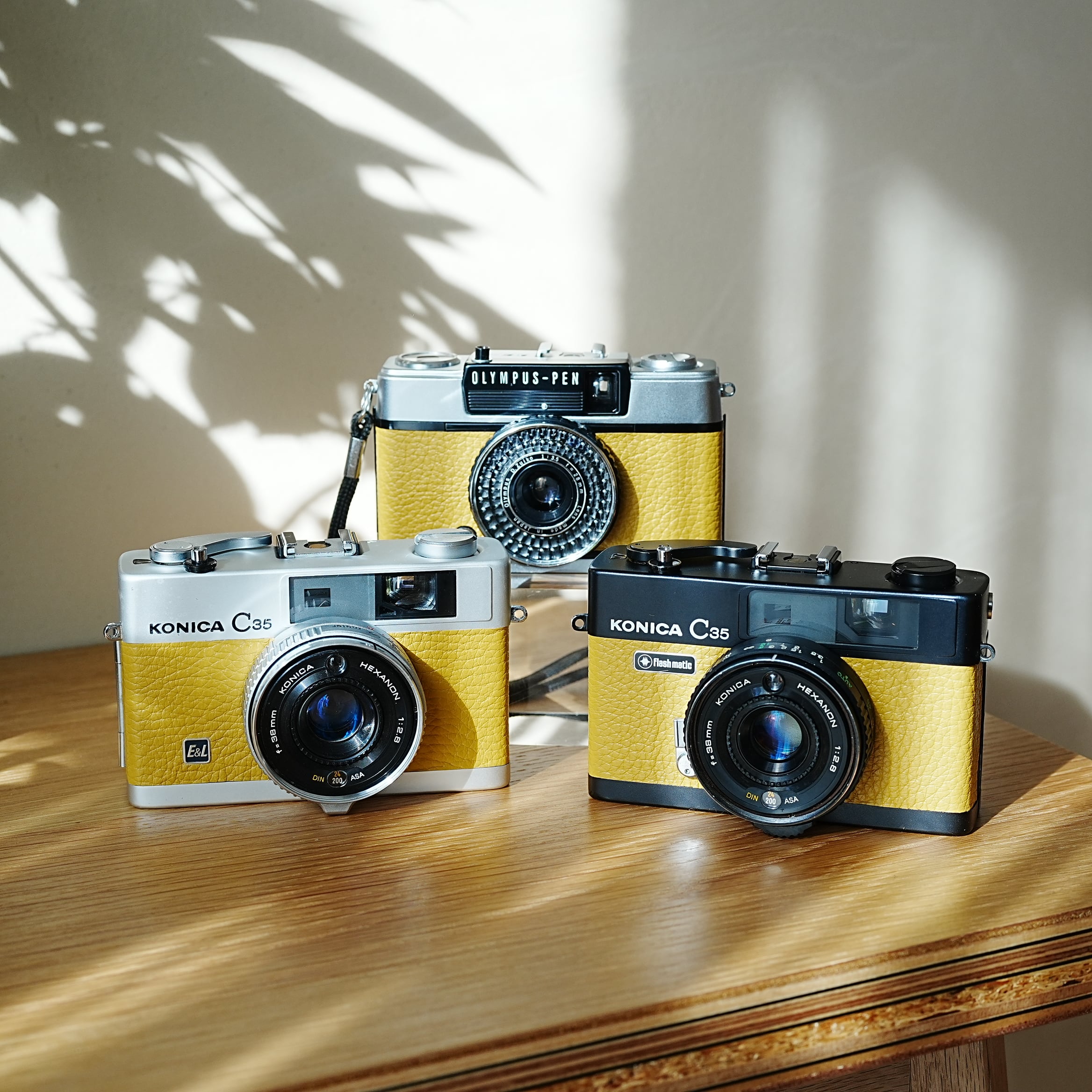 COLORA CAMERAS