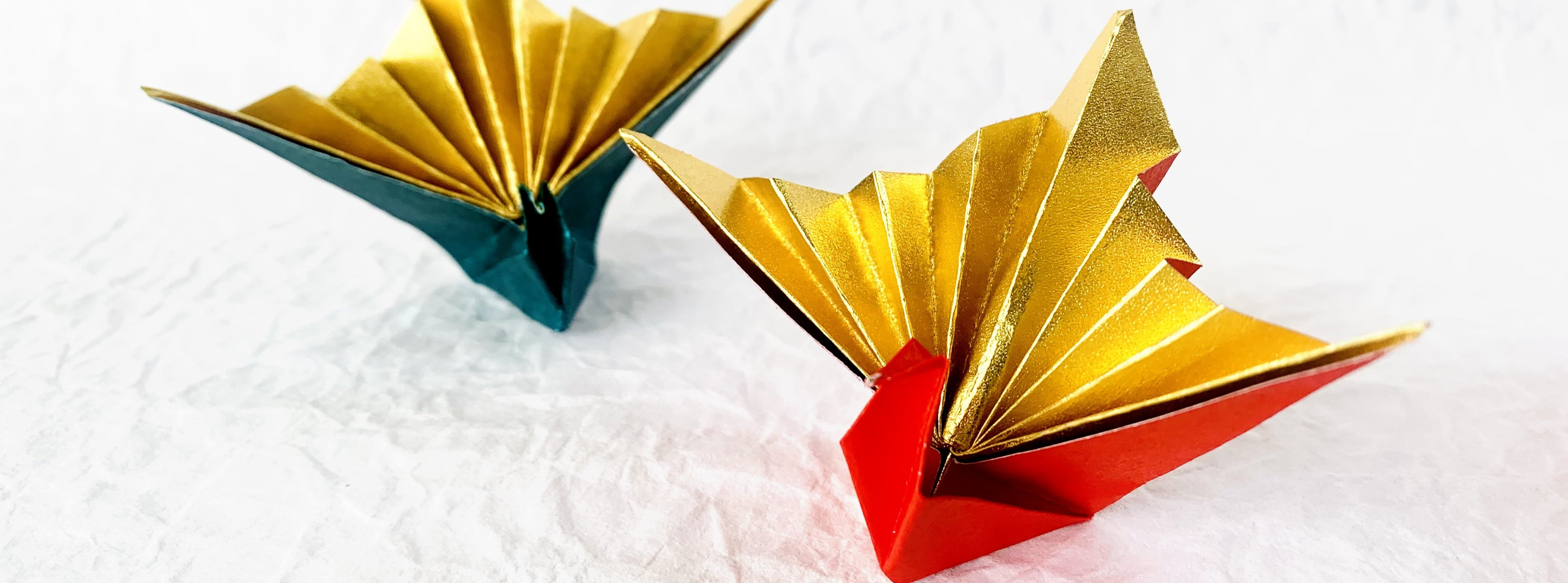 金の折り鶴