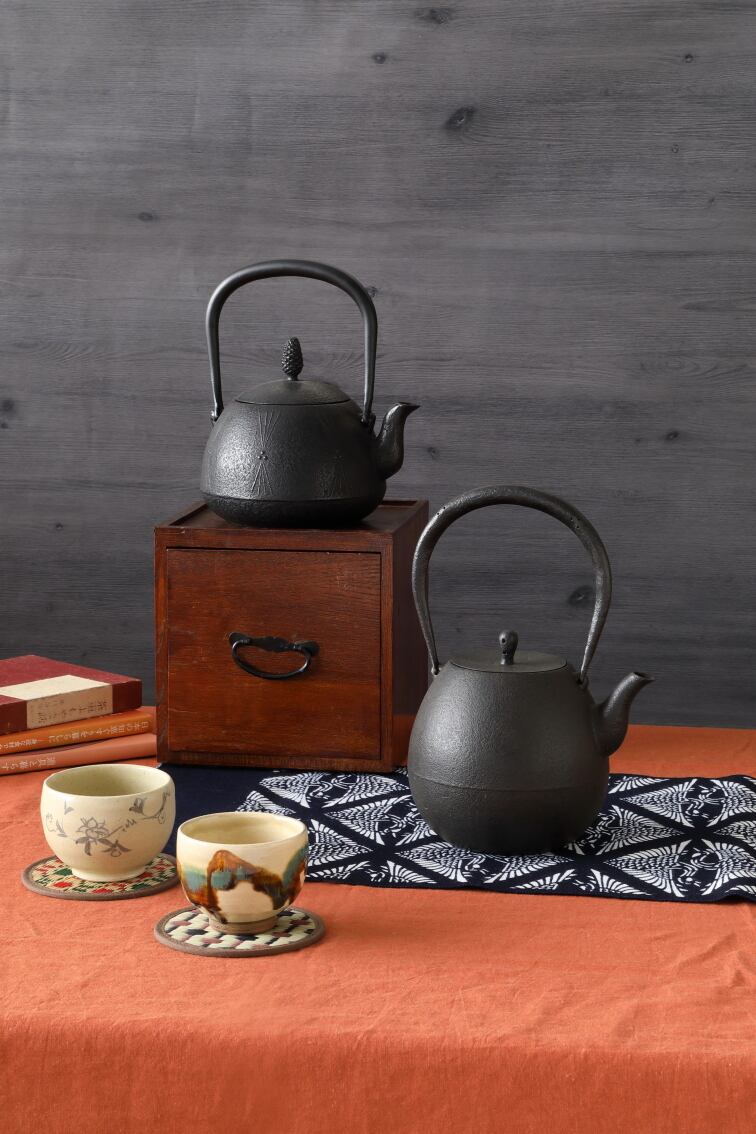 小笠原陸兆 | 鉄瓶 小丸