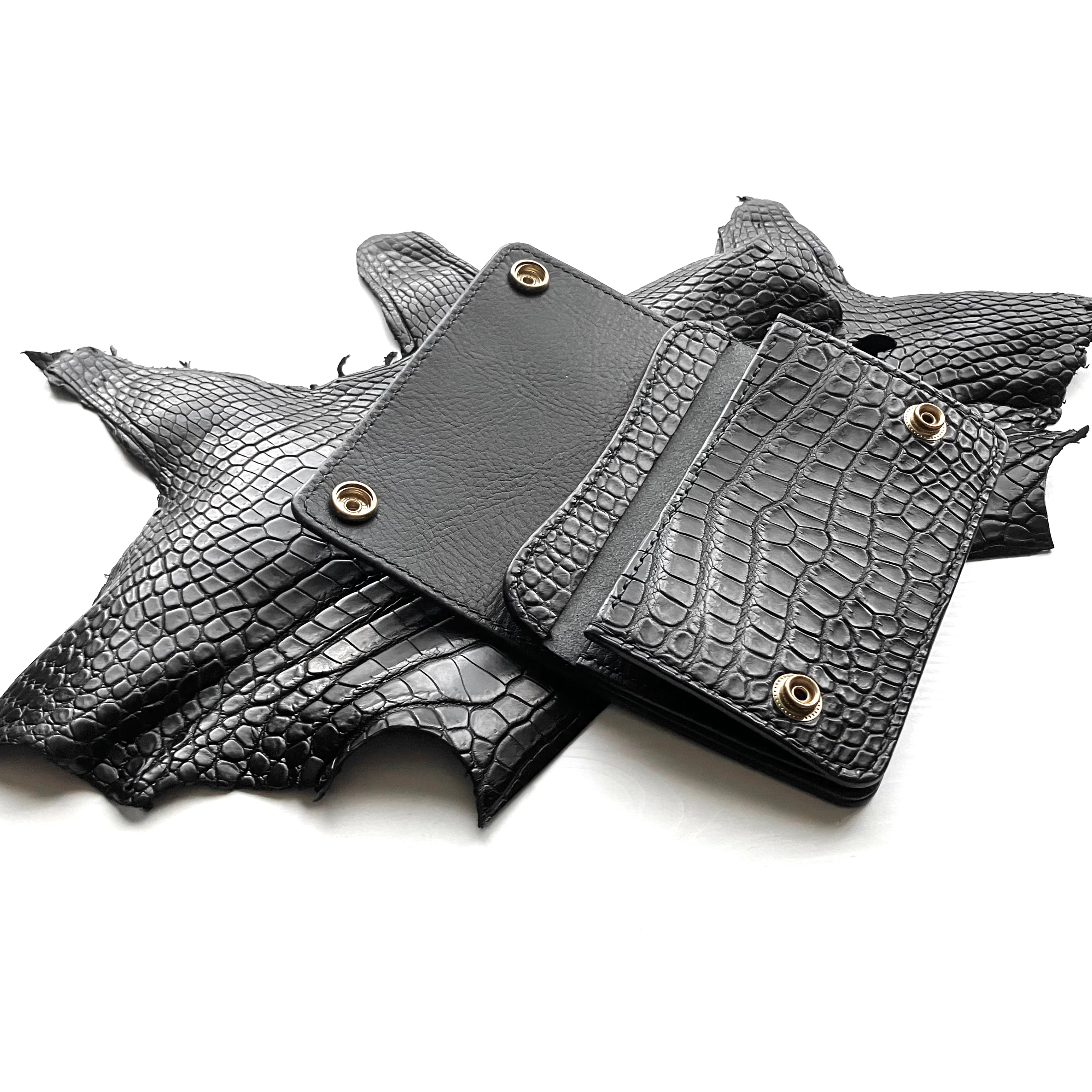 
Black Reveal — リヴィール