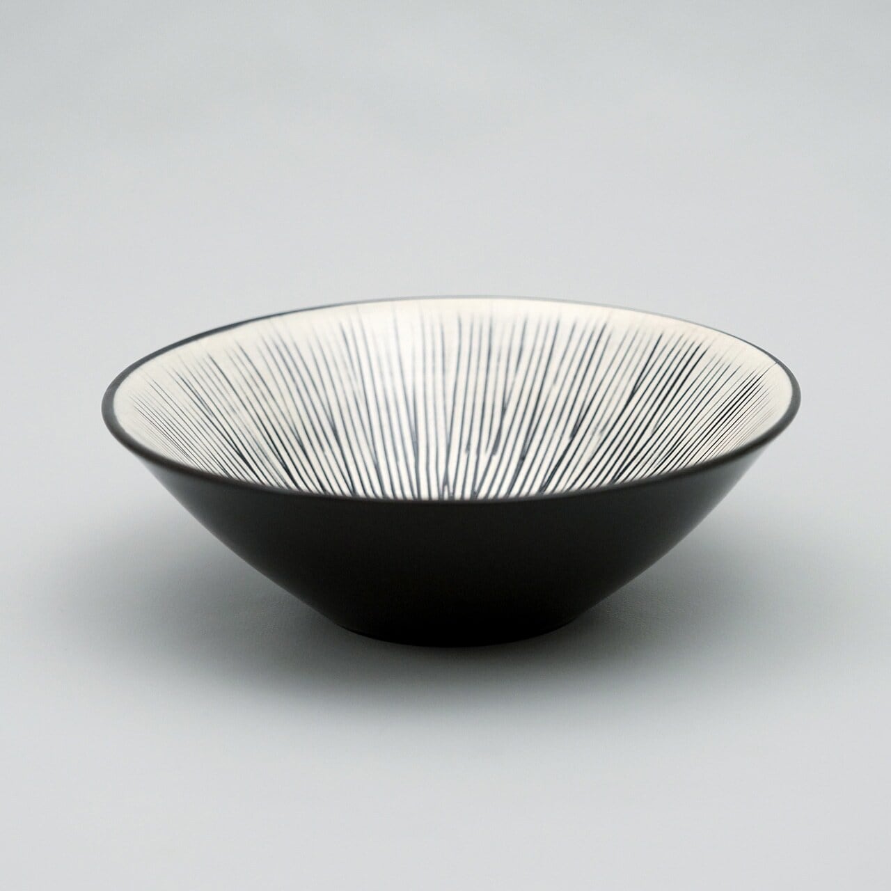 sen彫り 反りボウル(中)