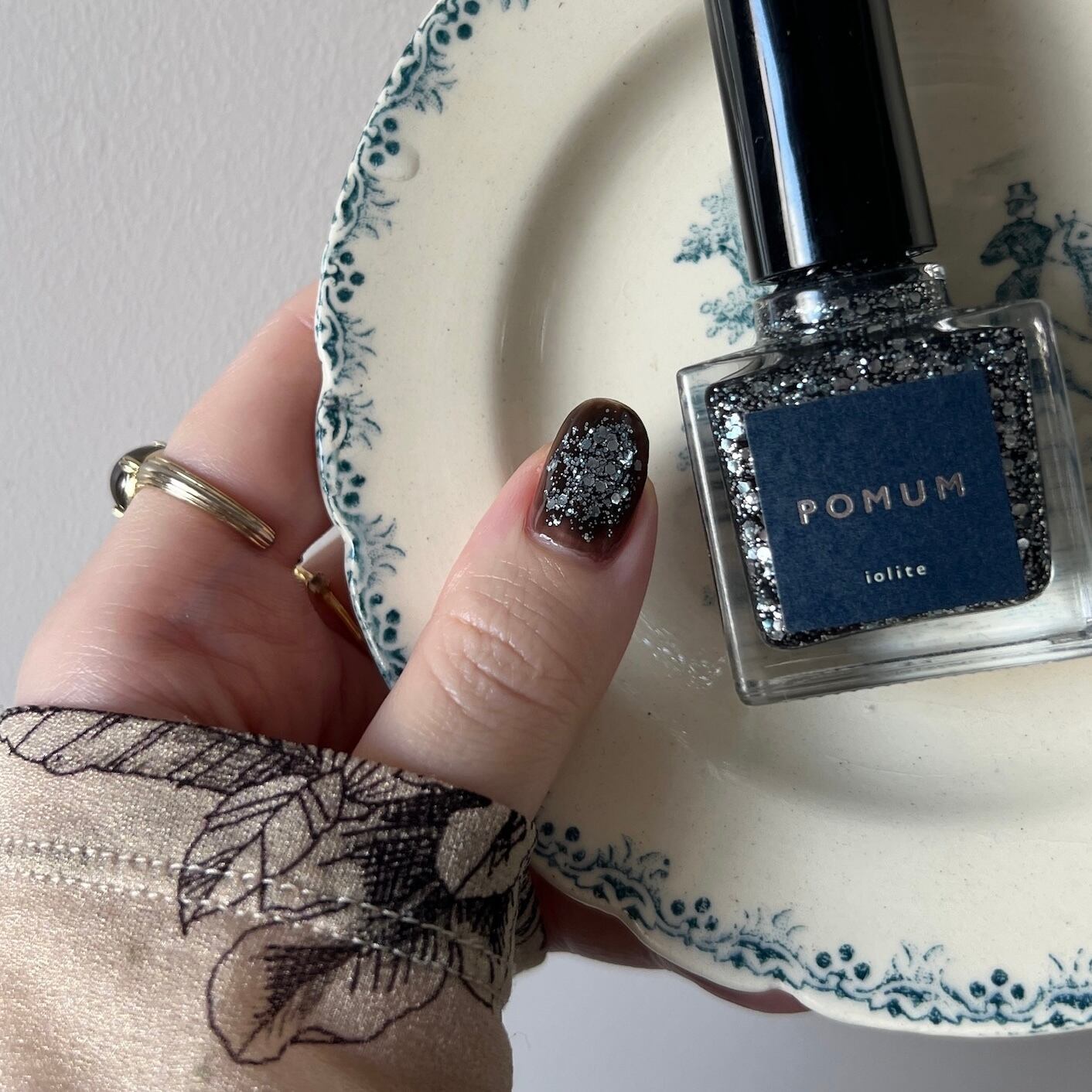 Nail Polish | POMUM & ARTS