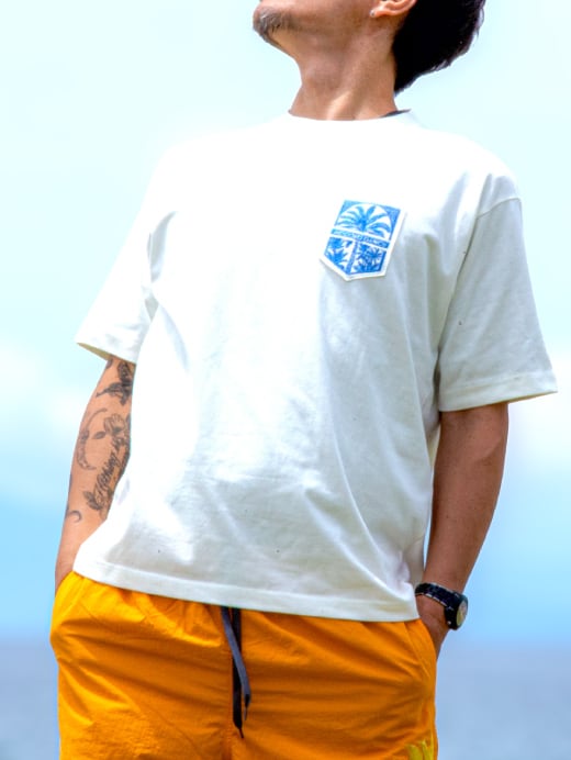 RESORT POCKET TEE/OFF WHITE