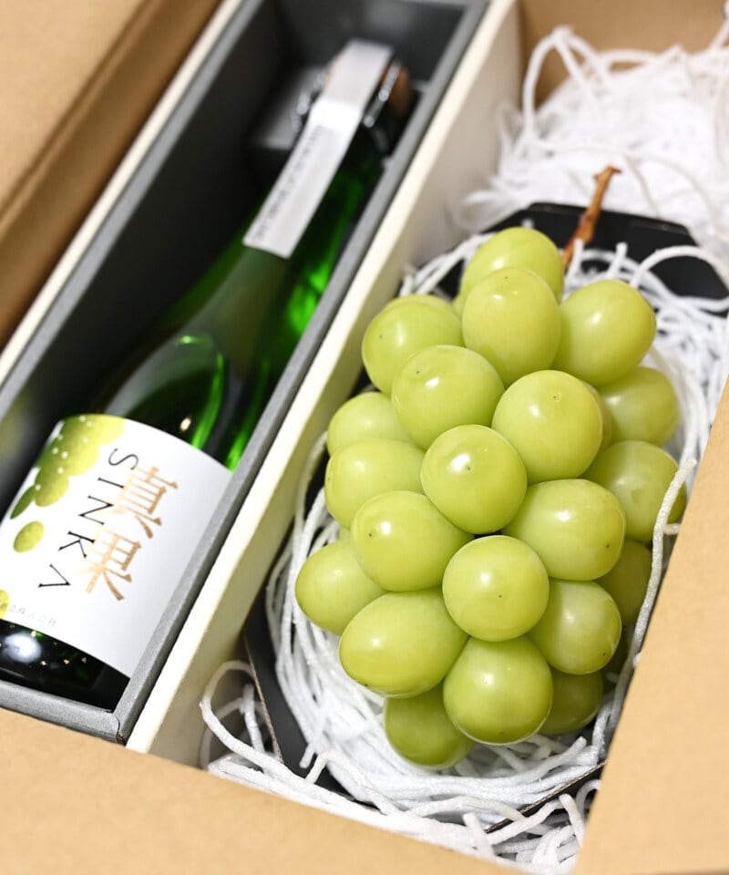 ※期間限定予約販売 プレミアムセット【 山梨県産 朝採りシャインマスカット＋SINKA 】