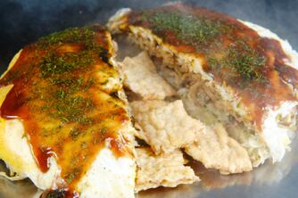 そば・肉・玉子・イカ天入り