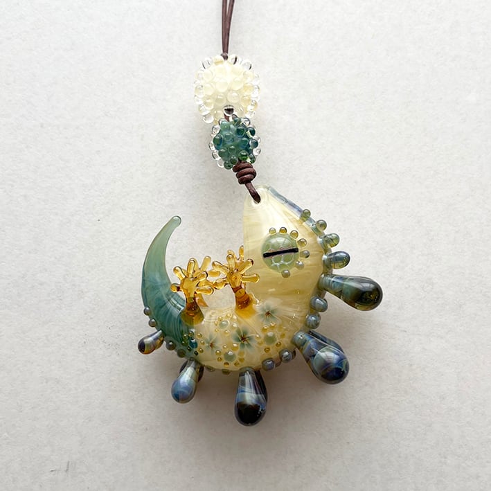 carry me　クレステッドゲッコー