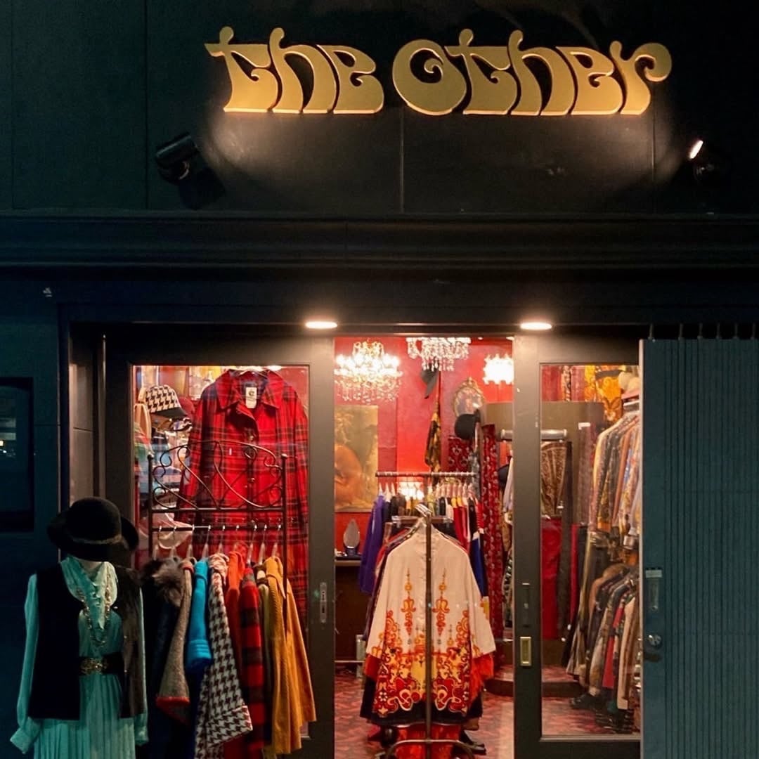 the other (ジ・アザー)
