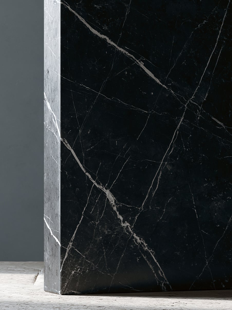 NERO MARQUINA