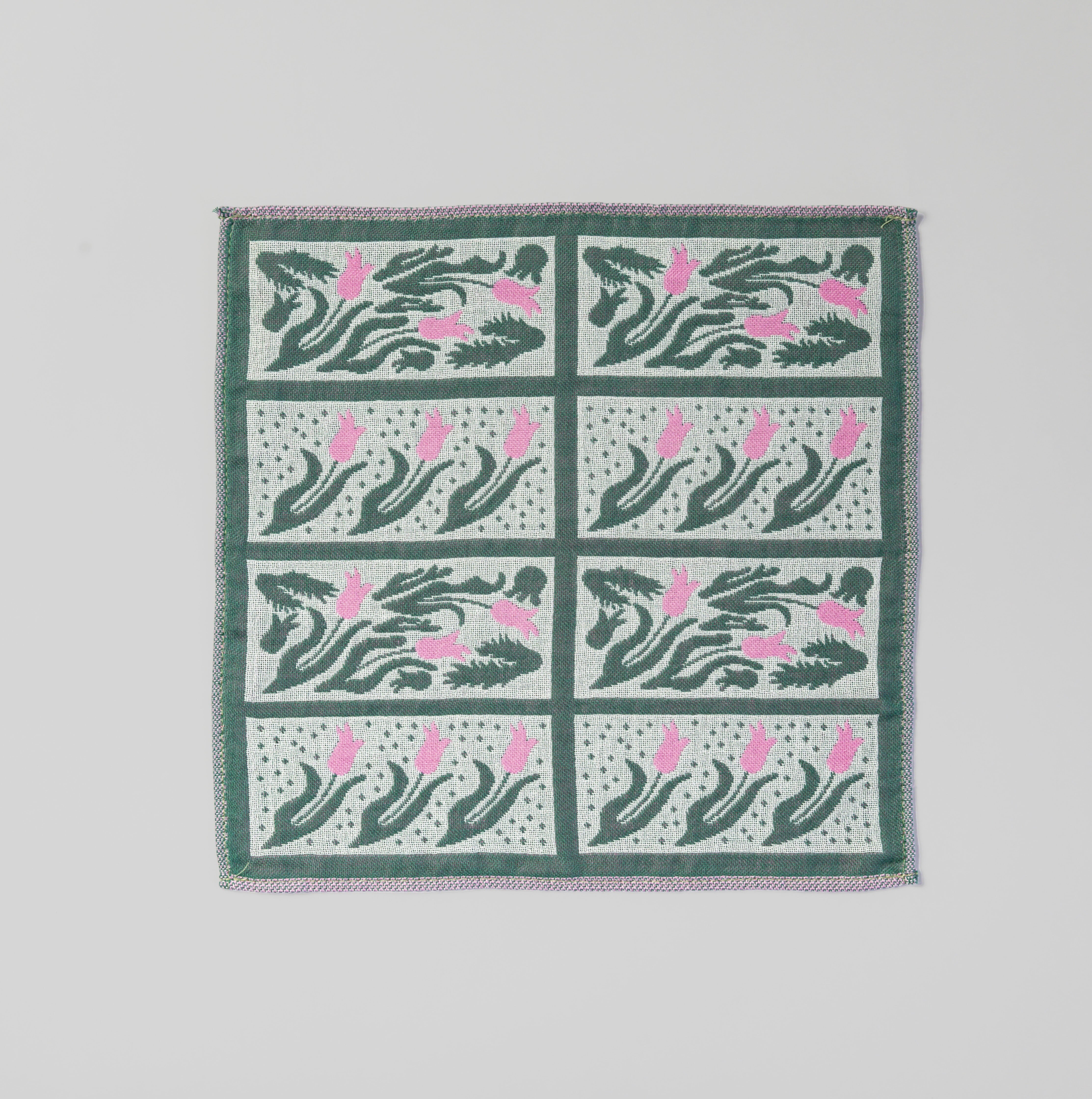 タオルハンカチ　たらの芽