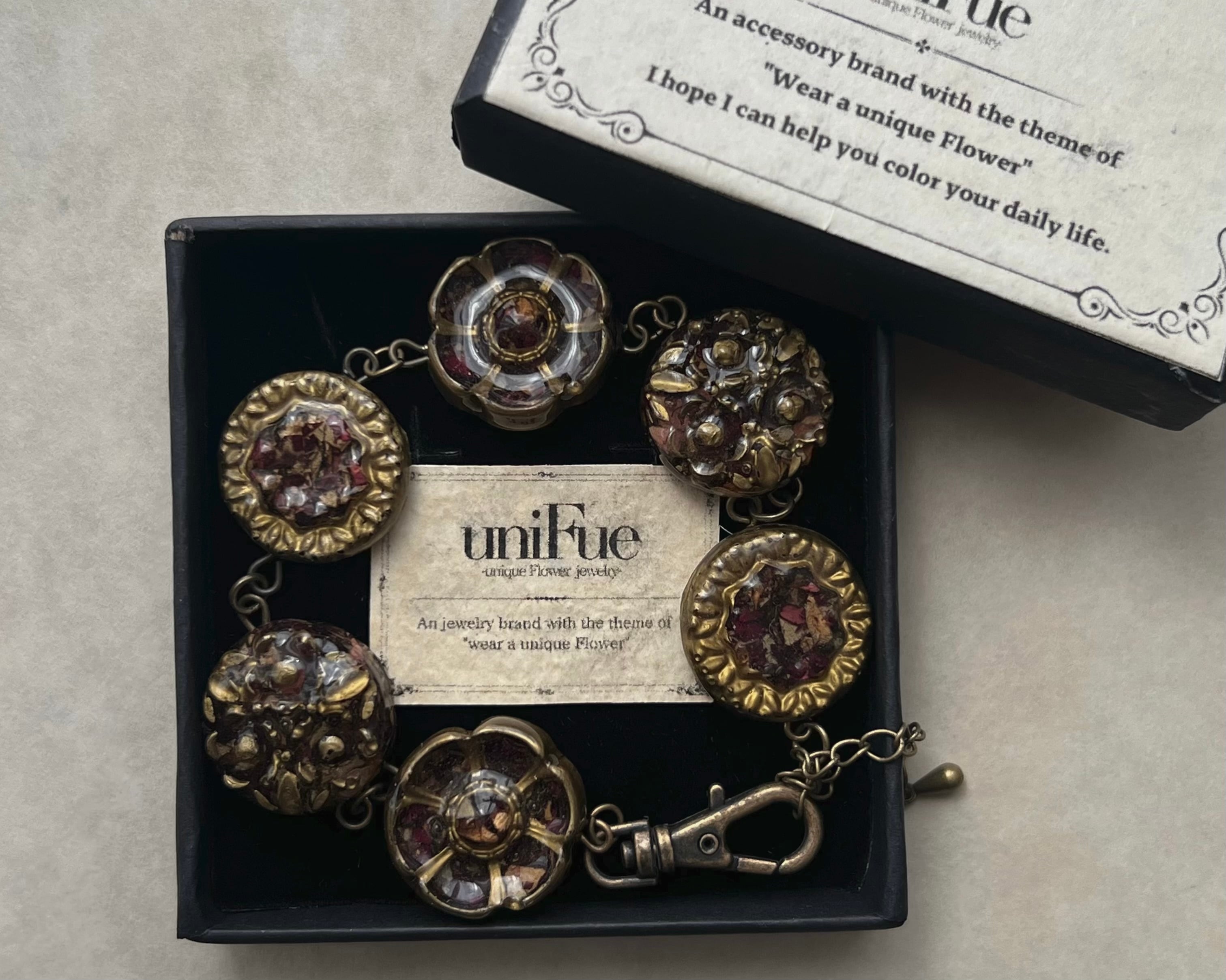 Bracelet