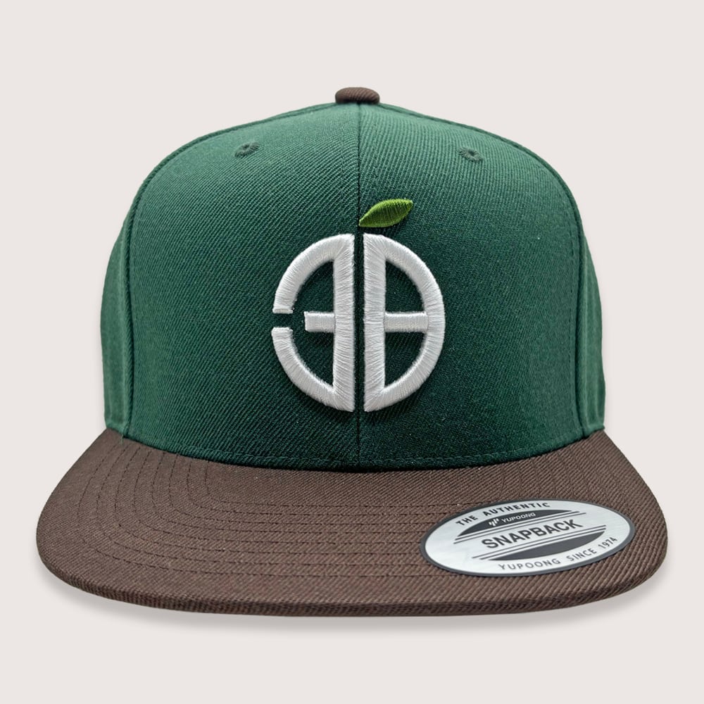 SANPACHI REGION SNAPBACK CAP