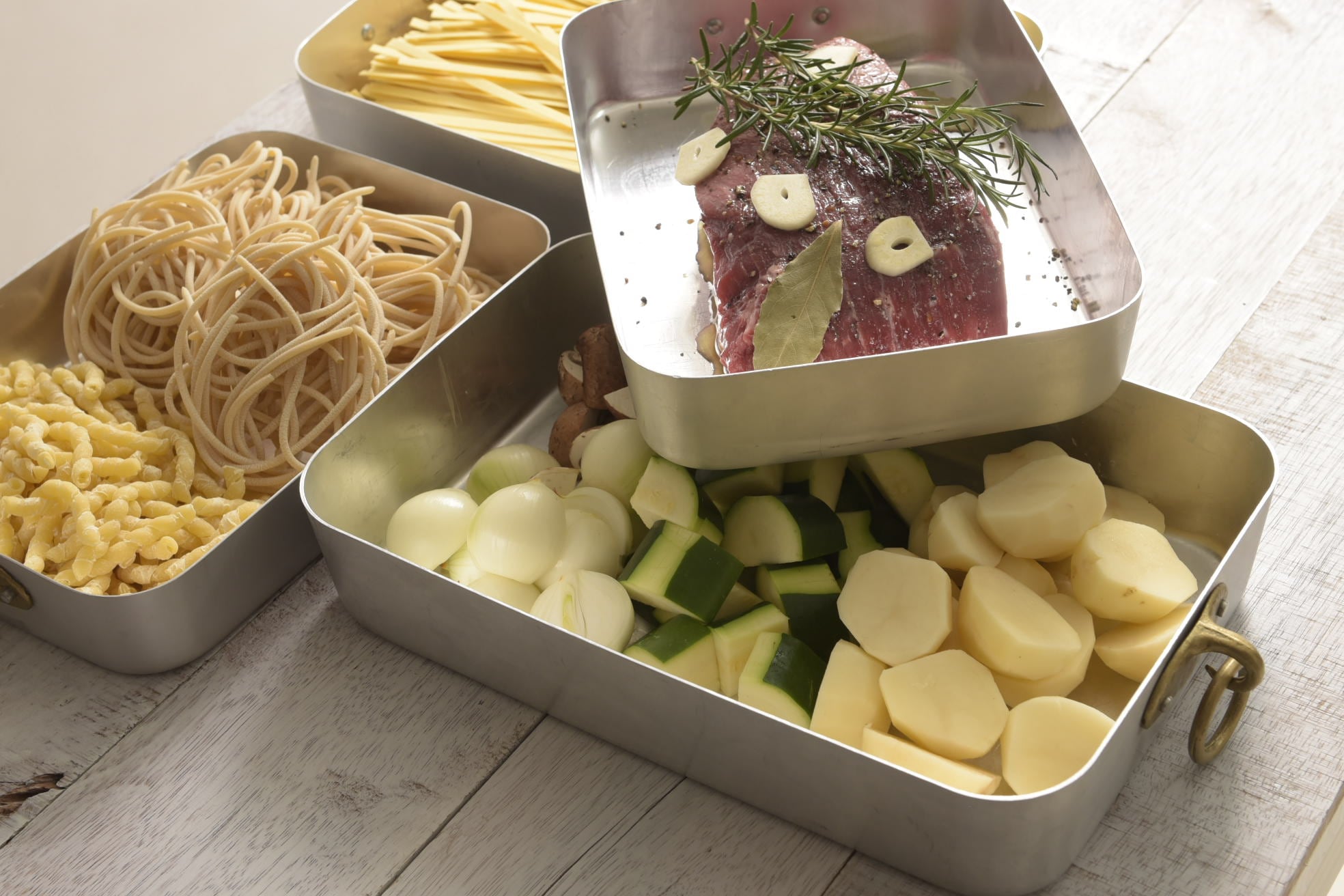 en boca　　ステンレスポッド６個　　　アクリルドームと木製プレート ザッカワークスオンラインショップ