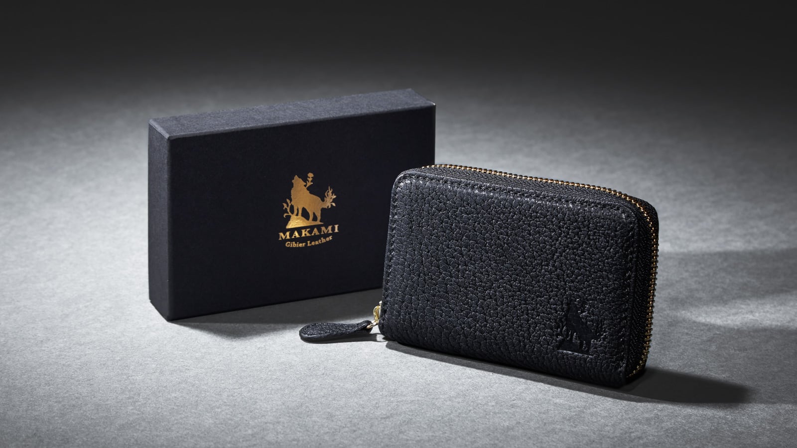 新プロジェクトのお知らせ】北海道の野生ヒグマと鮭革が出会ったミニ