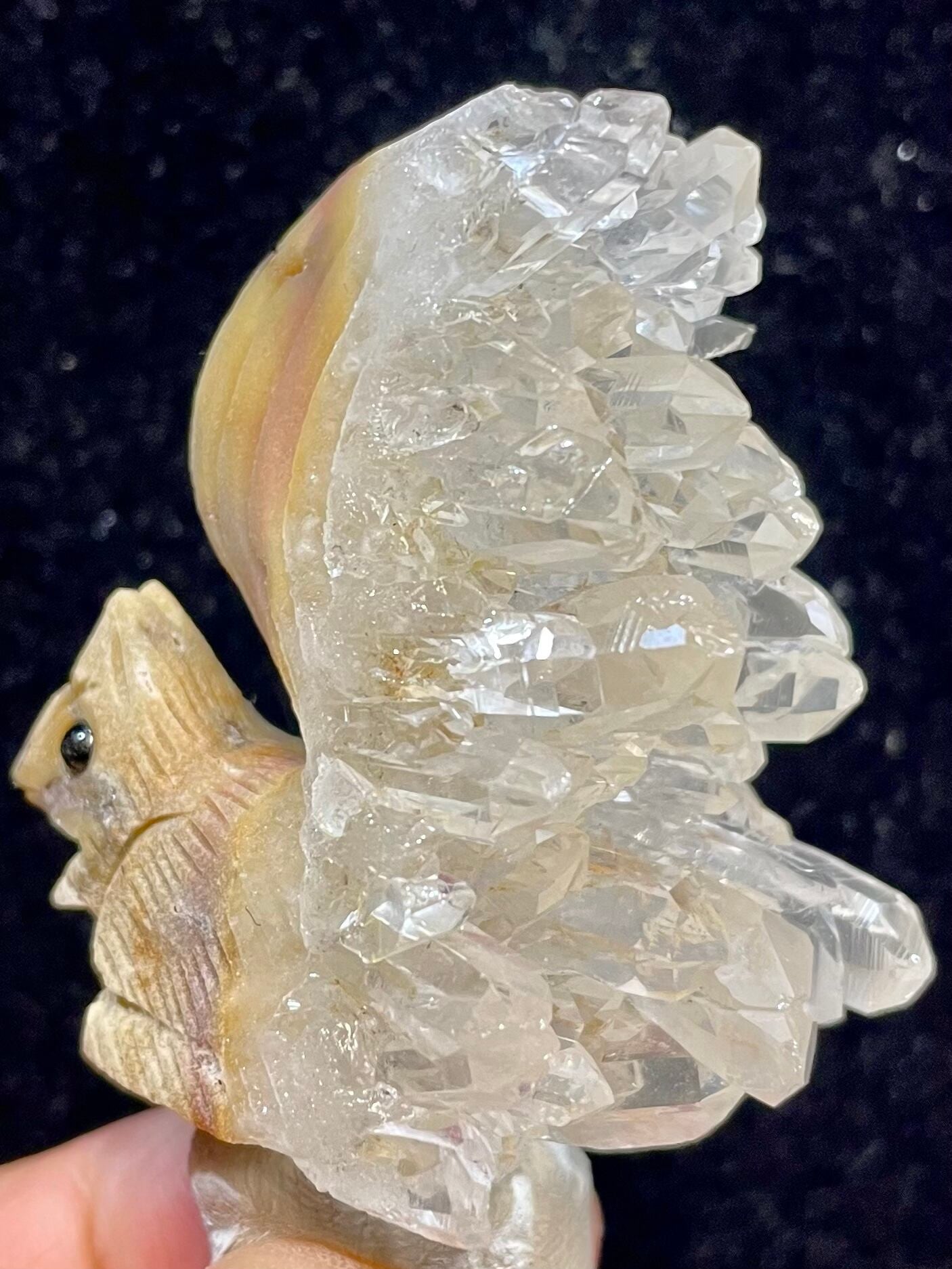 天然石・母岩彫刻「リス」水晶クラスターAAA | レムリアの太陽