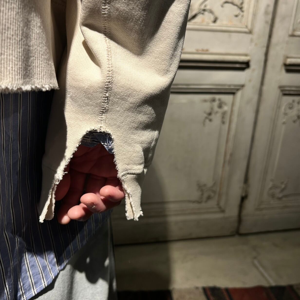 Maison Margiela/メゾン マルジェラ 】ペイントロゴクルーネック Maison Margiela/メゾン マルジェラ 】ペイントロゴクルーネック