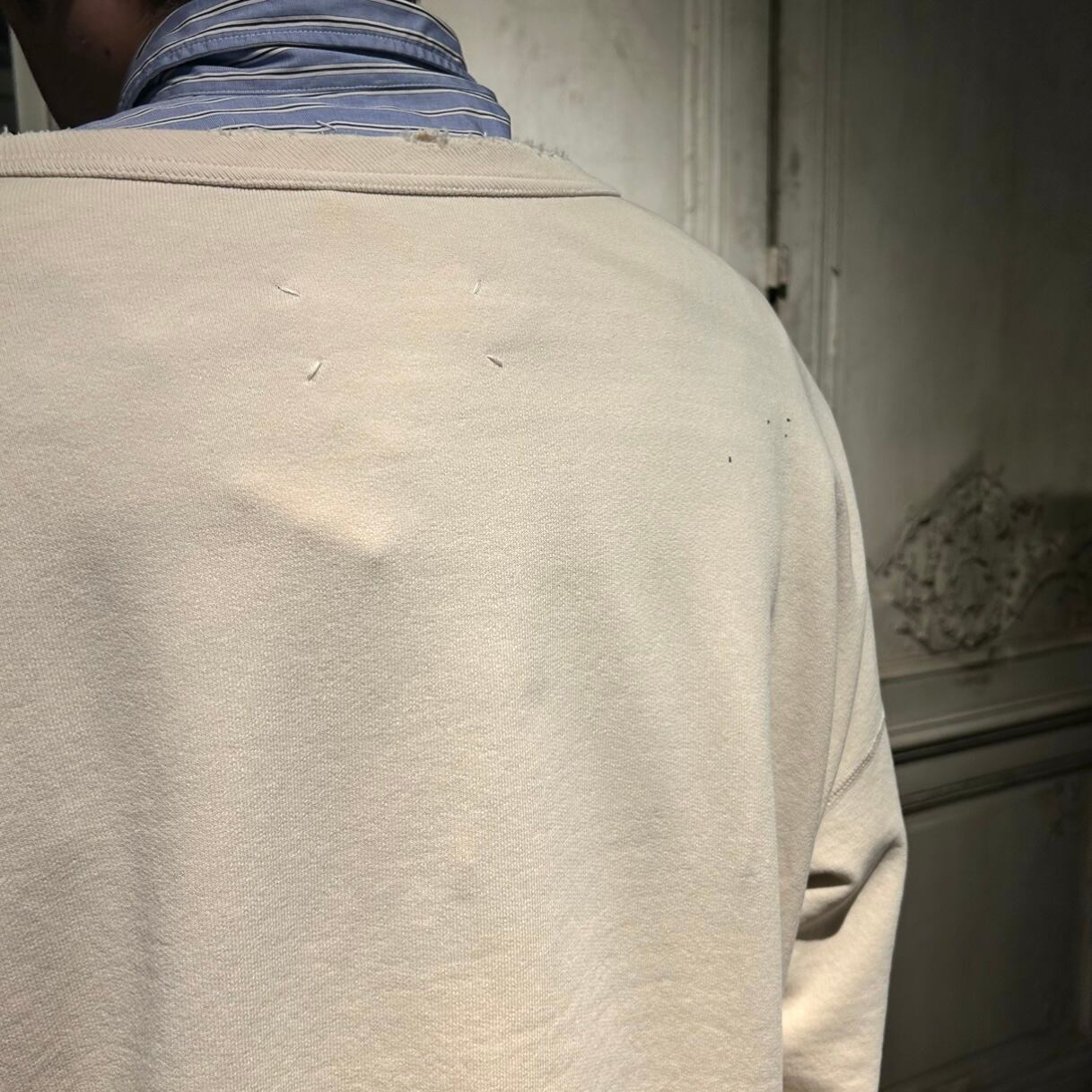 Maison Margiela/メゾン マルジェラ 】ペイントロゴクルーネック Maison Margiela/メゾン マルジェラ 】ペイントロゴクルーネック
