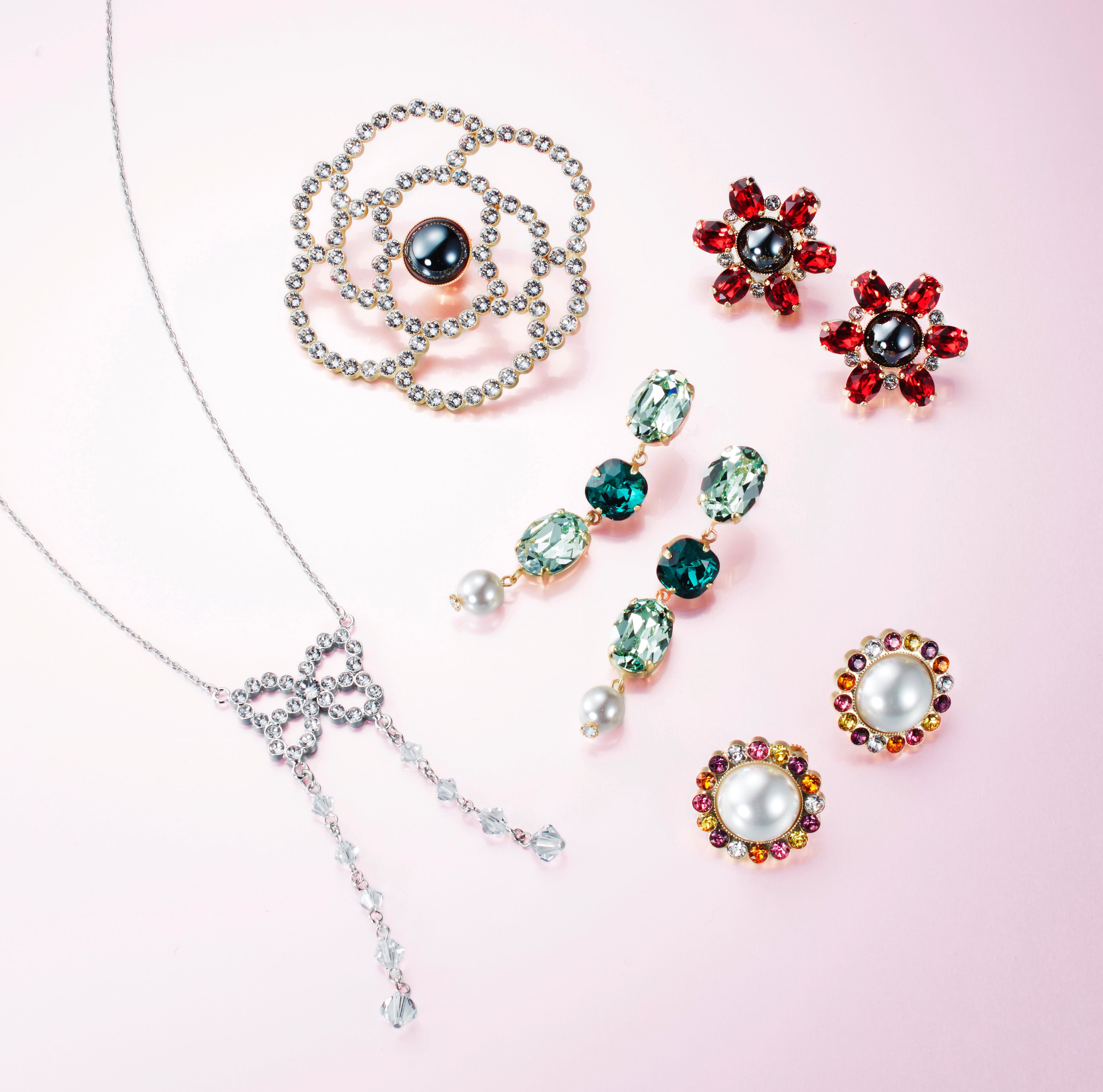 5人の女性に思いを馳せて | MAKI NUMOTO (マキ ヌモト) ｜コスチューム