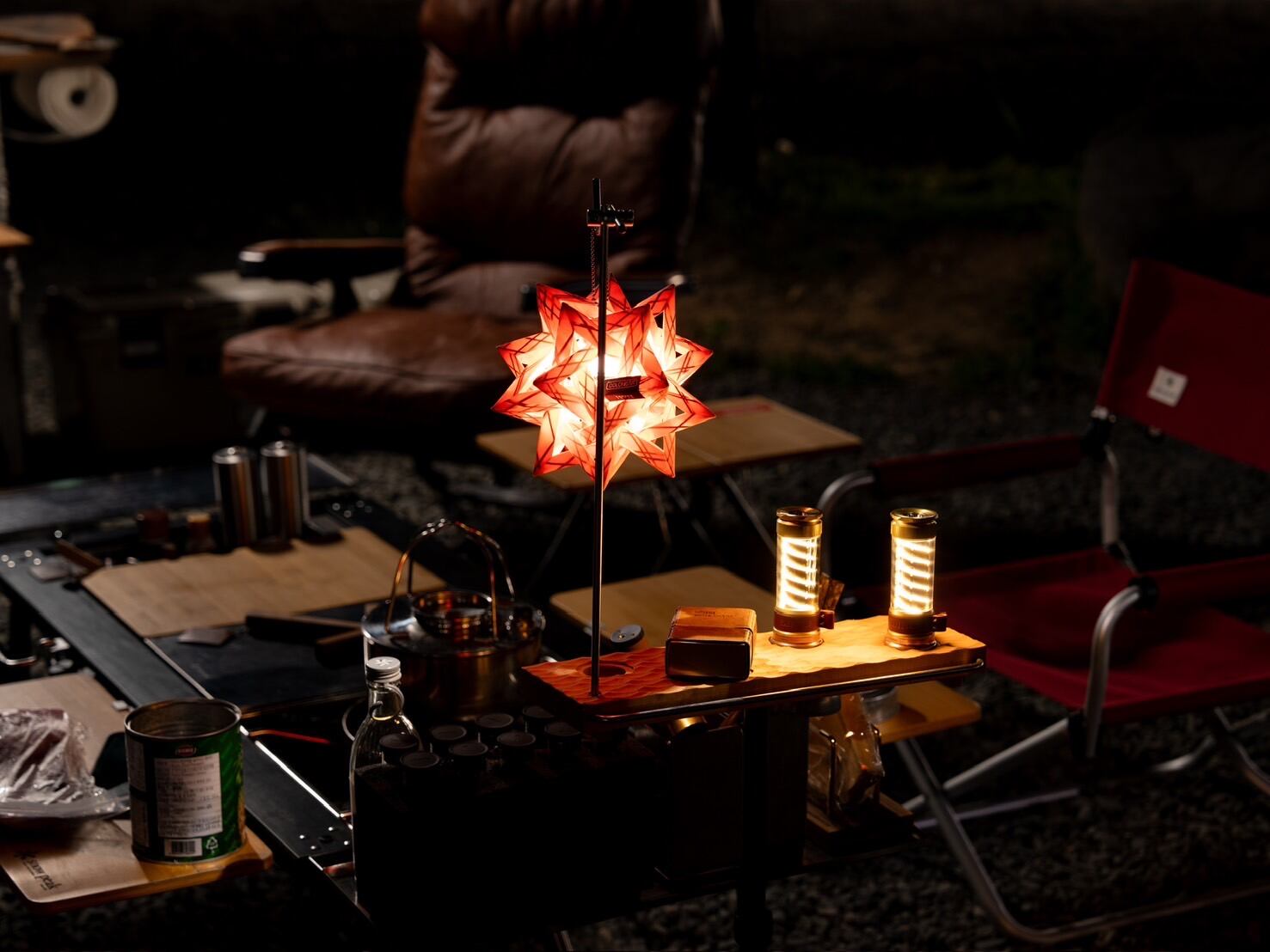 キャンプにおすすめのランタンシェード｜アウトドア雑貨で雰囲気を