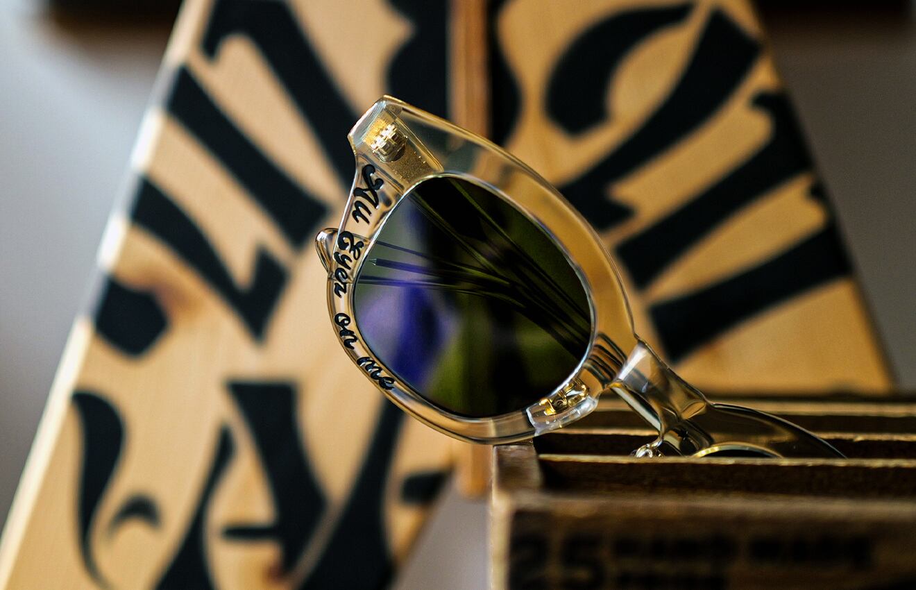 30s？〜vintage 彫刻美しい粋な丸眼鏡　縄手タイプ　替えレンズ付 今夜23:59 Close Oliveレンズ × Vintage Yellowフレーム | ☆NSH☆