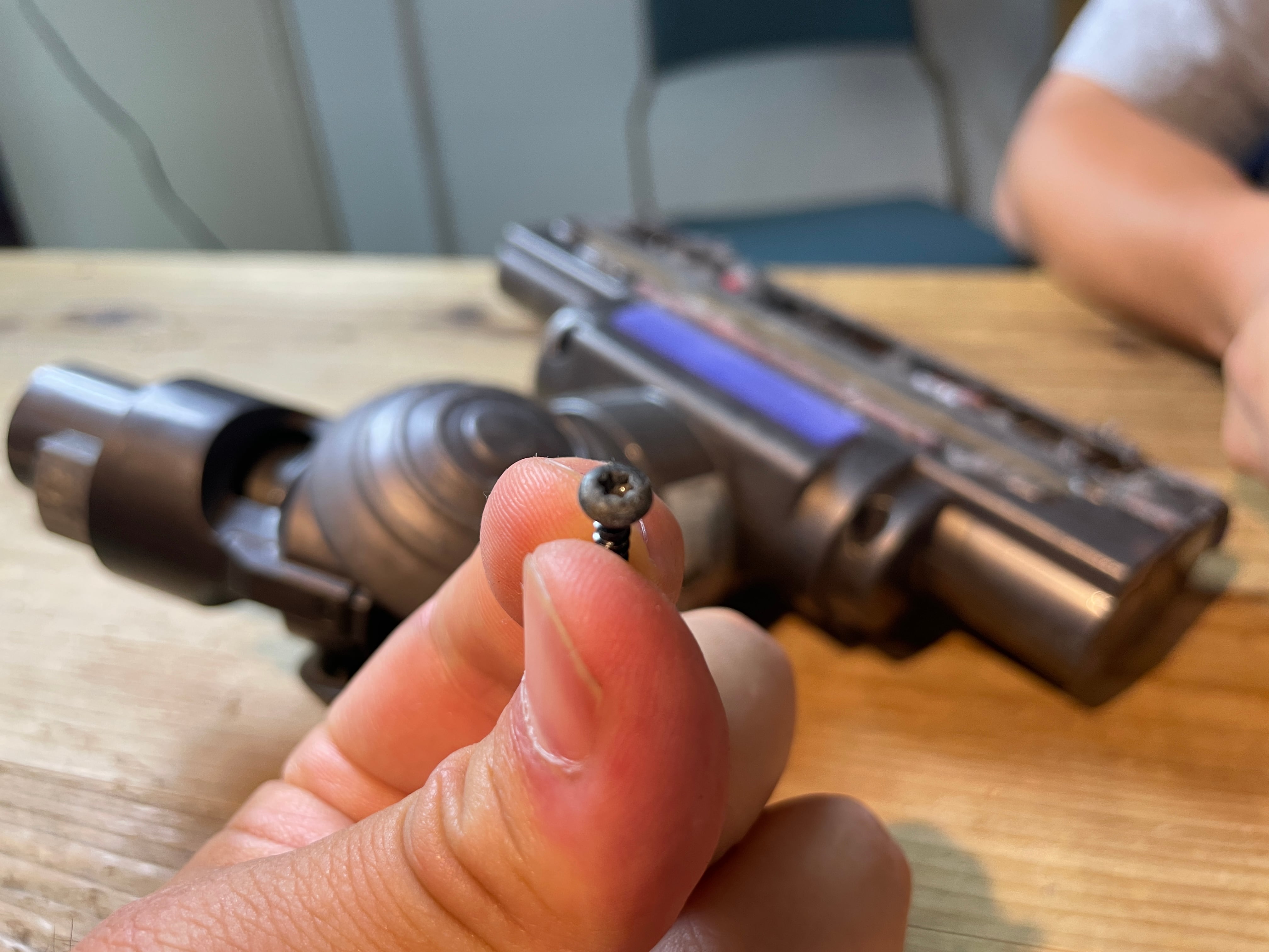 ダイソンの掃除機を分解して掃除してみた!ママにおすすめの超 ダイソンの掃除機を分解して掃除してみた!ママにおすすめの超