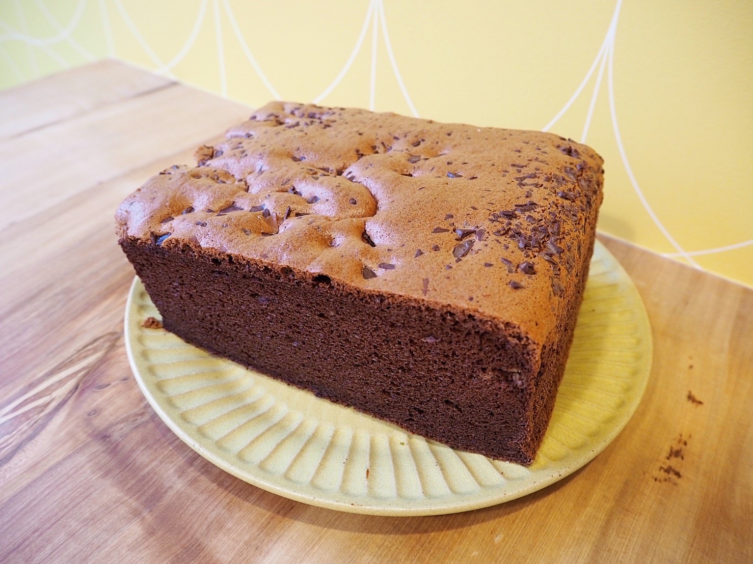 チョコチップがとろ～り生カステラチョコレート