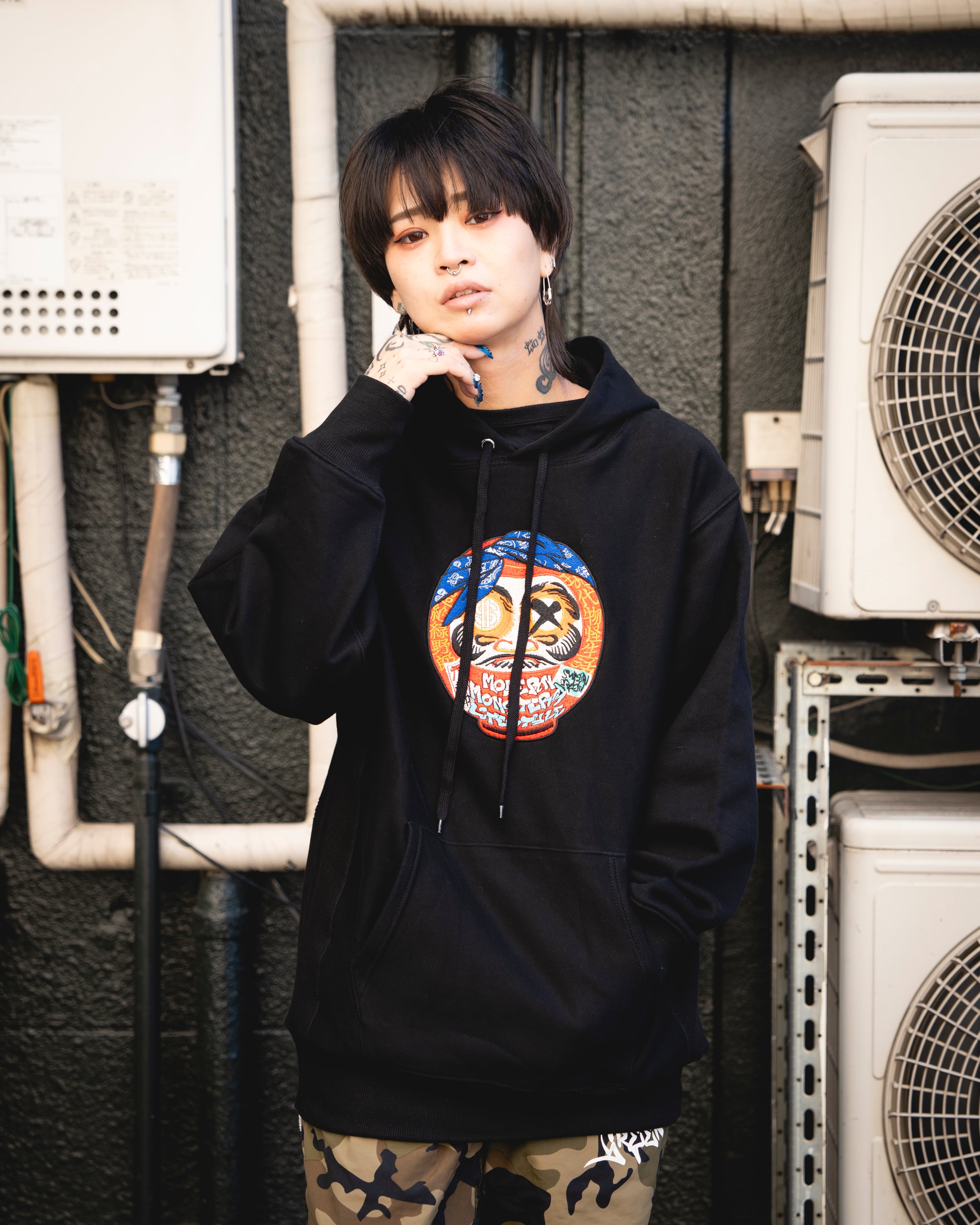 YouTube六万人突破記念🔥あの伝説の刺繍DARUMAが‼️ | SUPER GREEN