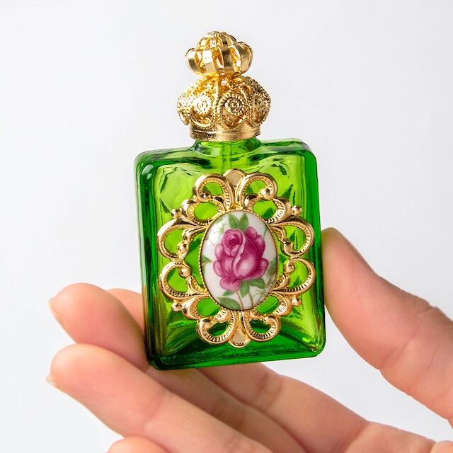 ポーチ　香水瓶　チェーン　ゾウさんカメさん タイ】ゾウさんポーチ TZMP-005 | FIESTA