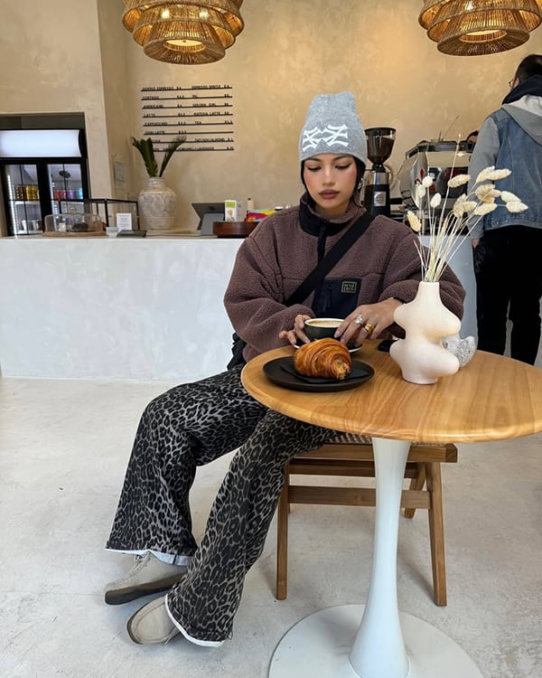 【最終値下げ！】oMA キャップ 縦ロゴ 正規品 2025年最新】OMa キャップ nyの人気アイテム - メルカリ