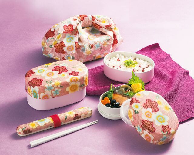 2段重 弁当箱 もみじ柄 細長二段 お弁当箱 雲紋柄（白