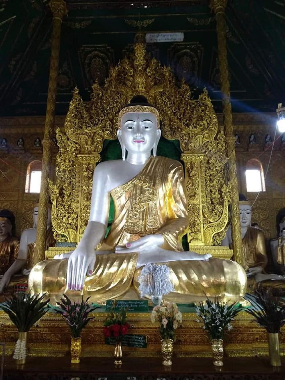 ミャンマーのパゴダ(油絵） Amazon.co.jp: Shwedagon Pagoda