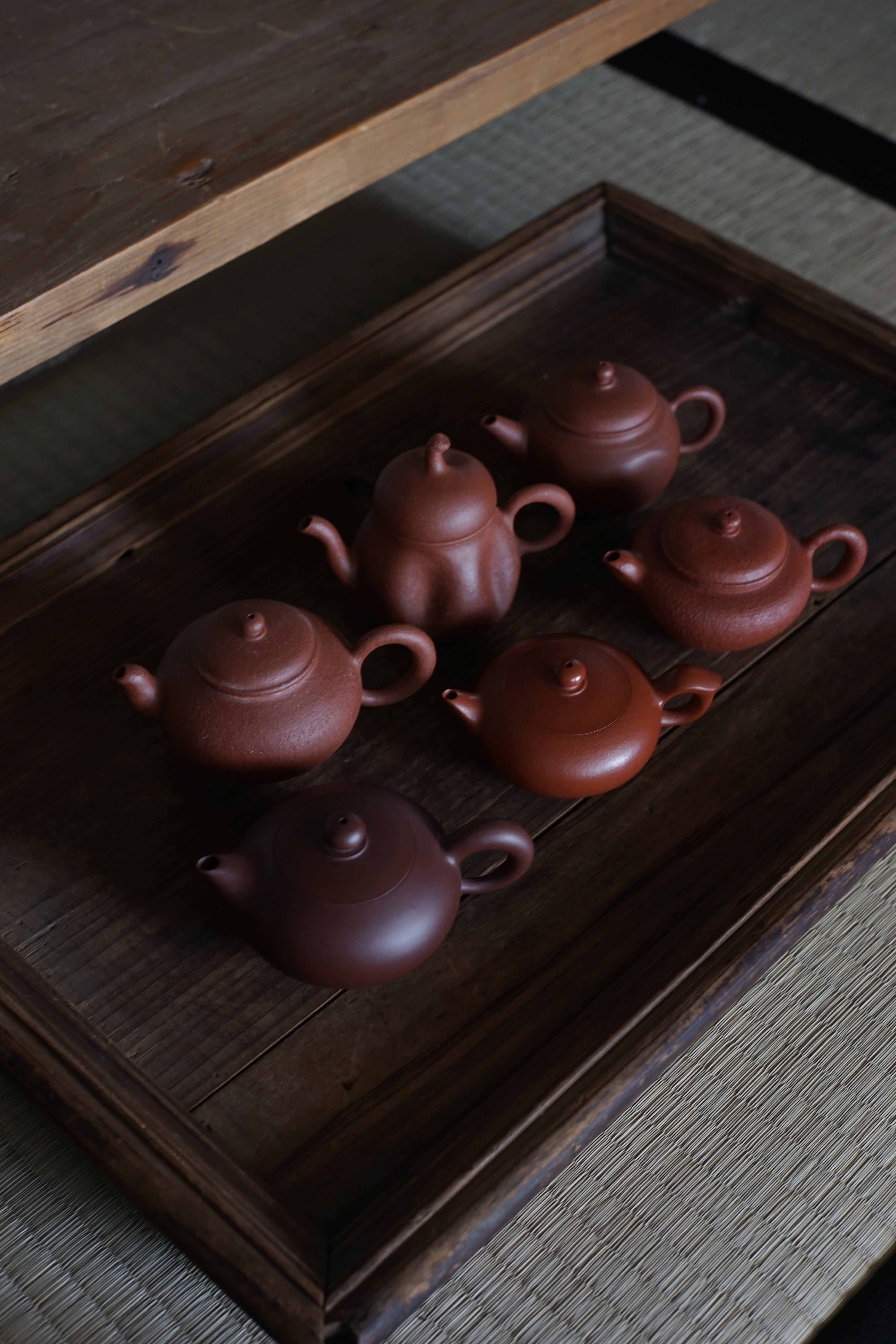 エコ茶会特別企画 ～第七弾～ 【潮州朱泥手拉壺】‐頼通発 老師 最後の