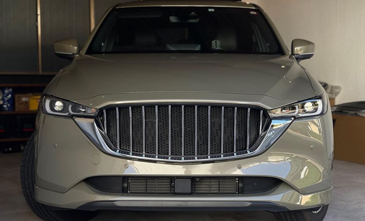 マツダ CX-5後期】・マークレスバーチカルグリル ・ハニカムメッシュ