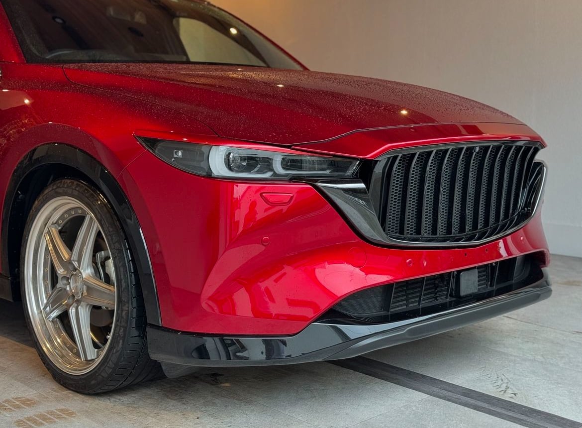 マツダ CX-5後期】・特注製作マークレスバーチカルグリル・艶あり