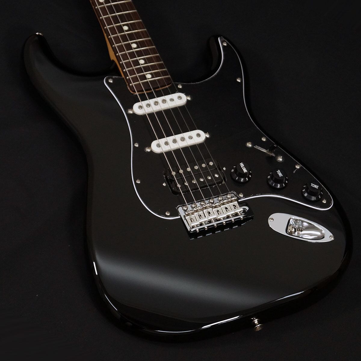 伝説のグランジマスターを彷彿とさせる、改造ブラックST！ | Sparkplug