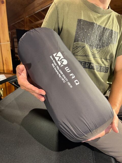 WAQ【🆕ダウンスリーピングバッグ】が登場❗️「あったか〜い