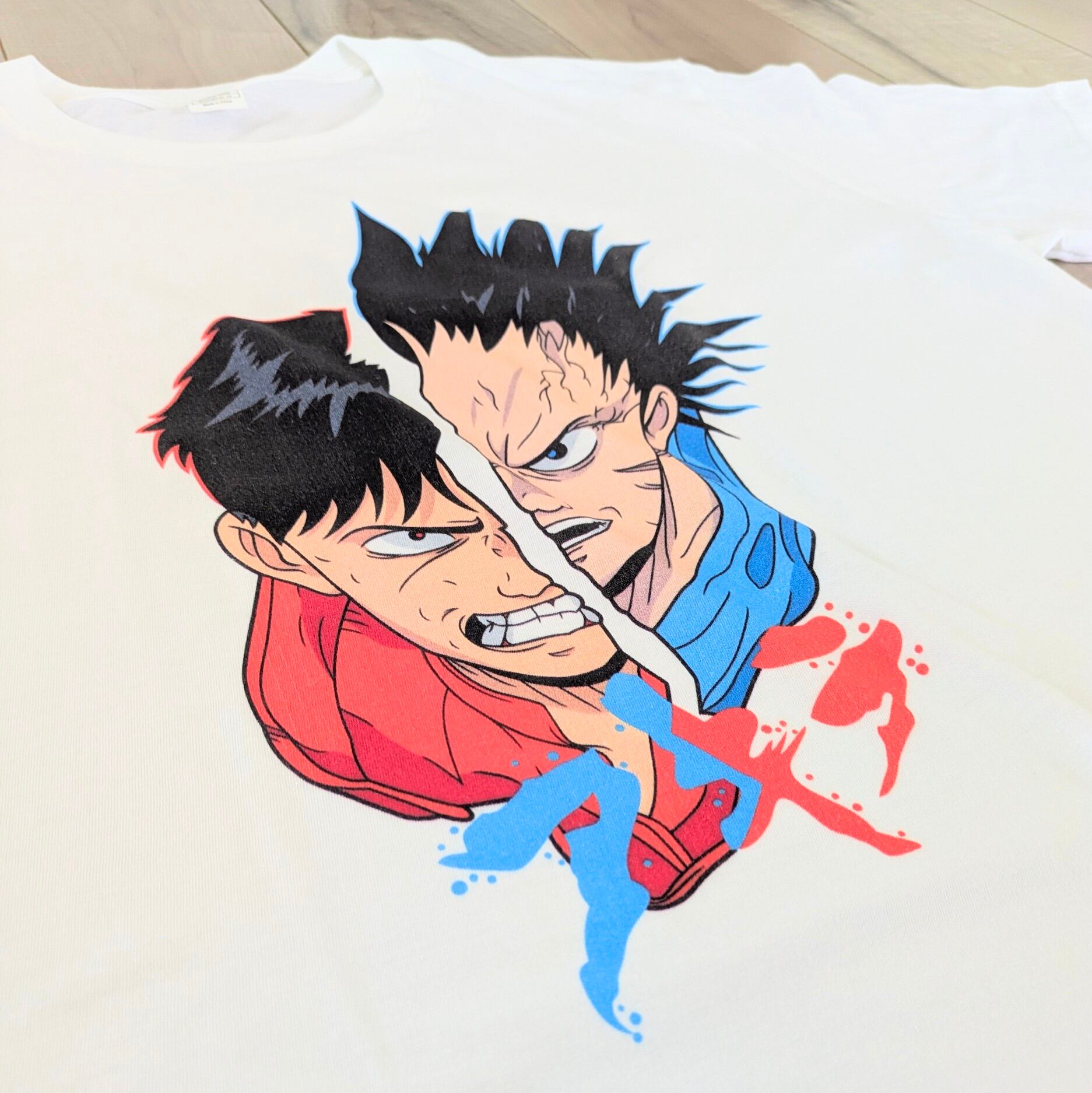 📢 センス抜群なAKIRA-Tシャツ💊 | HAPPY GO LUCKY