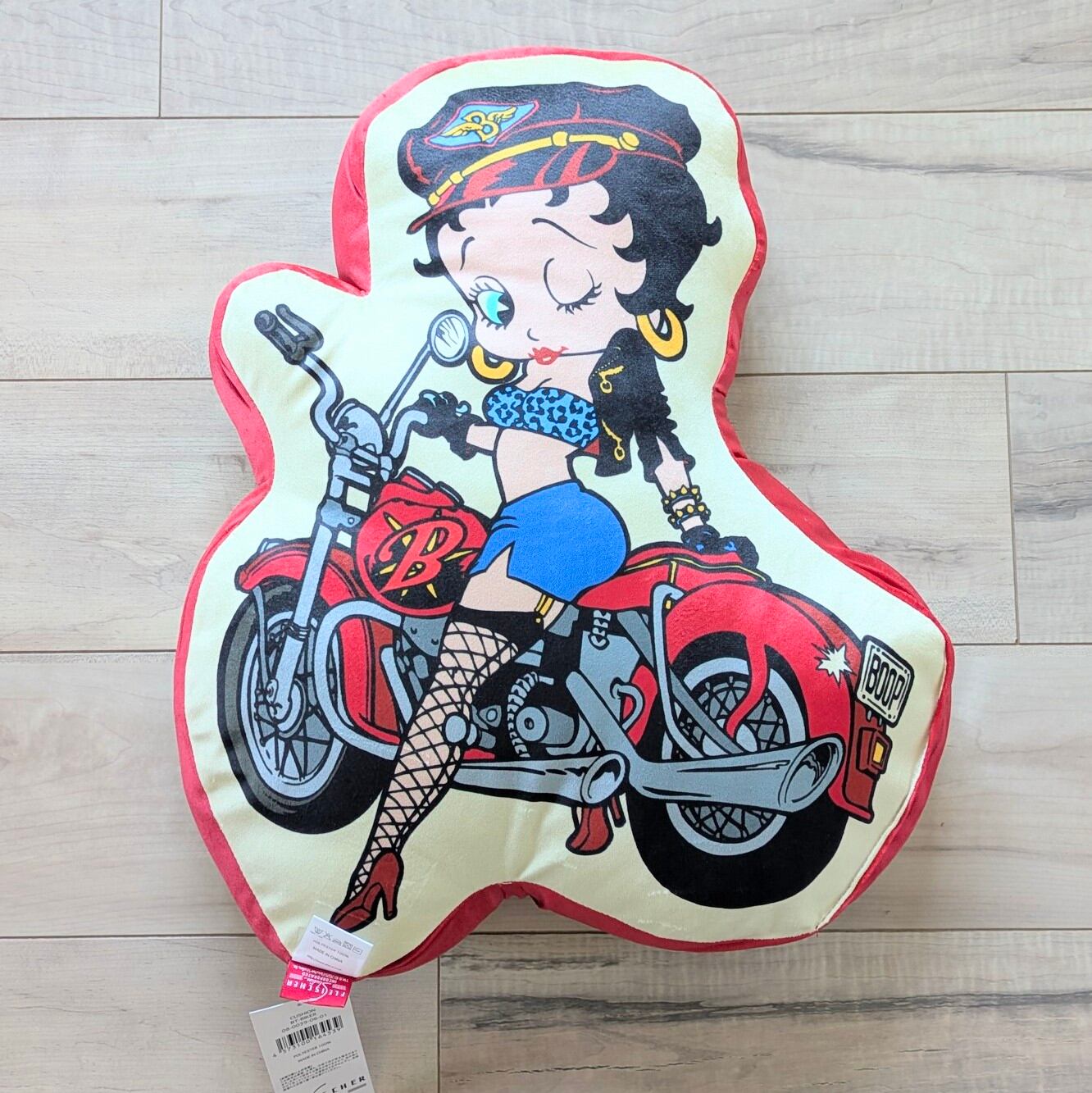 📢 BETTYちゃんのSEXYダイカットクッション💋 | HAPPY GO LUCKY WEB SHOP
