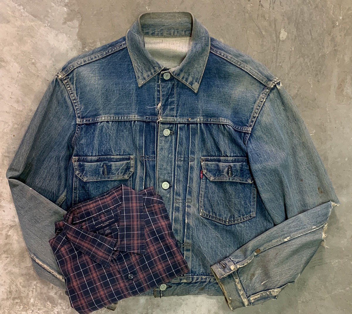 Side by sideで撮影したLevi'sのGジャン