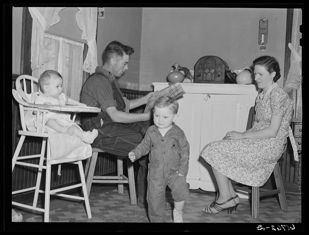 1940年、ミネソタ州の農場で暮らす家族