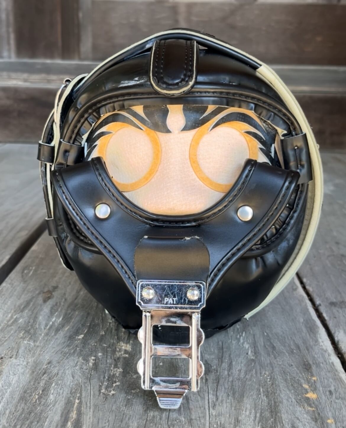 だるまアート作品の魅力。伝統工芸品である