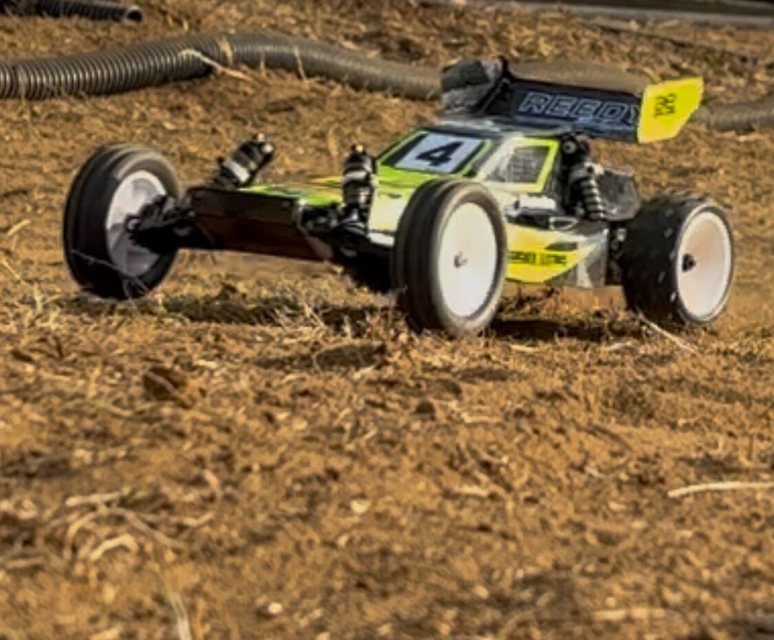 アソシエイテッド B7 13mmビックボアダンパー アソシエイテッド B7 13mmビックボアダンパー アルミ ビッグボア GO