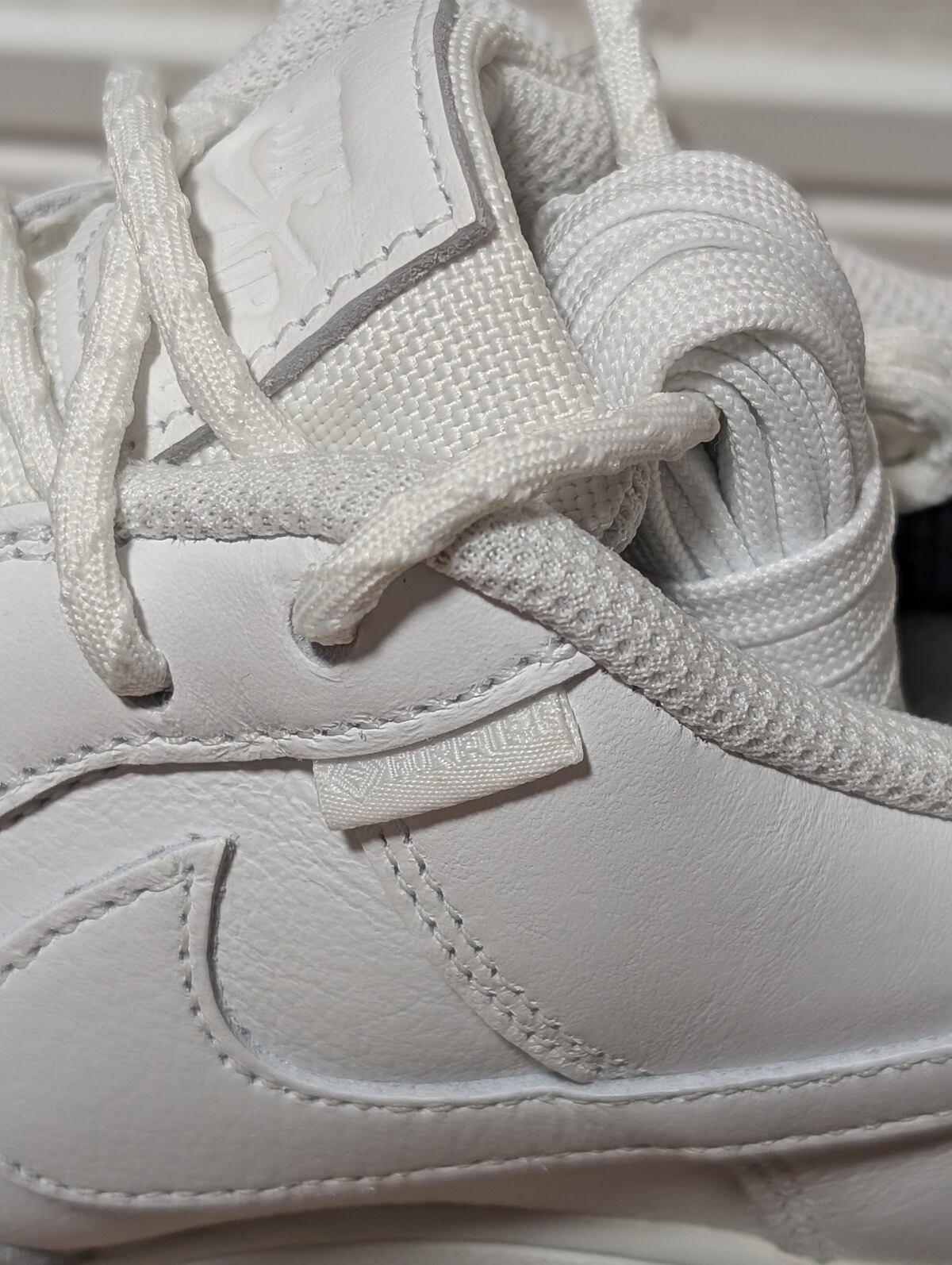 シューズレビュー】Nike Air Force 1 GTX Vibramを雨の日に履いてみた