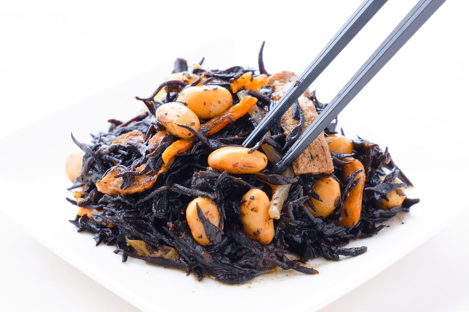 マグネシウムを多く含む食材：ひじきと大豆の煮物