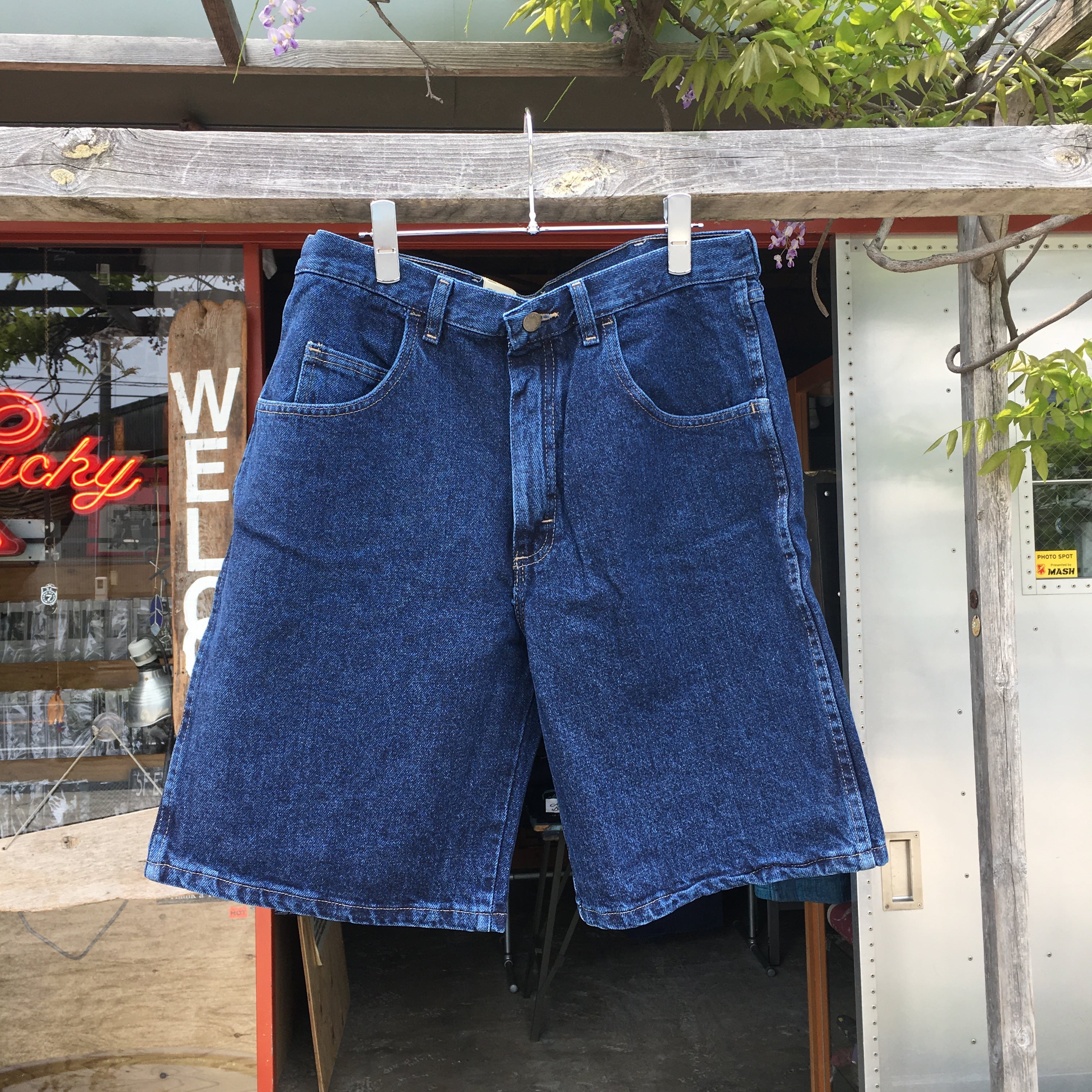 Wrangler rugged wear shorts deals