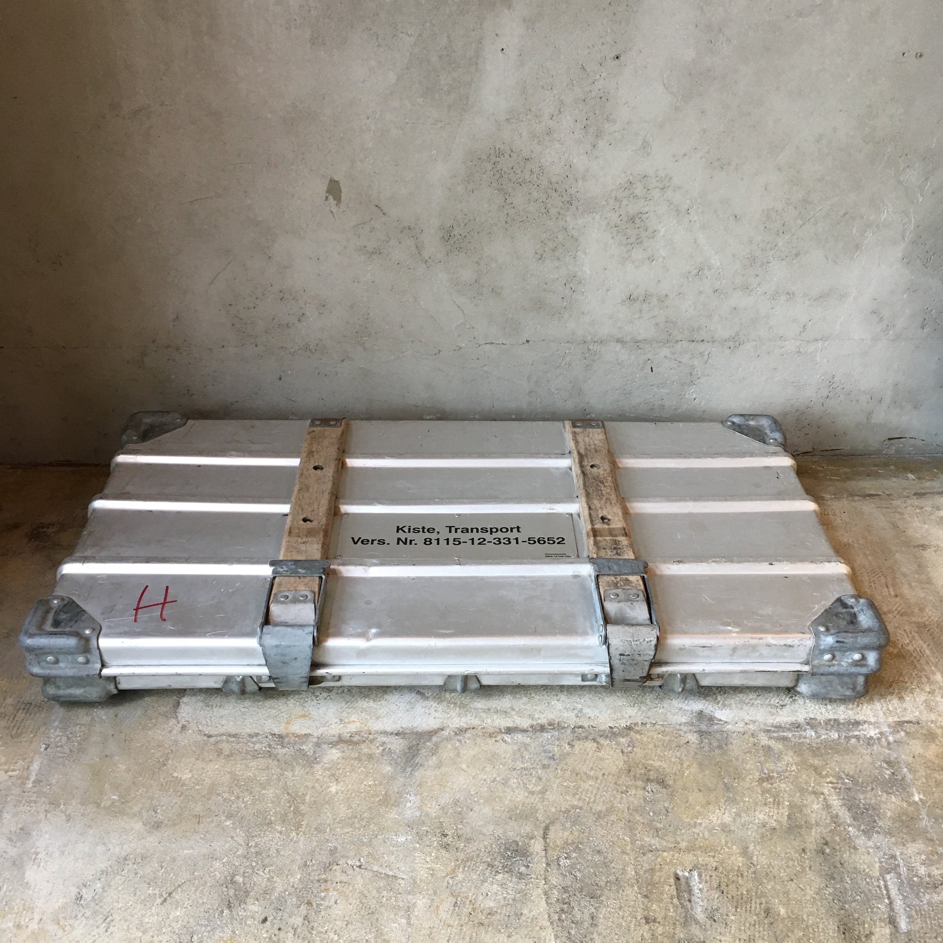 ZARGES : VINTAGE FOLDING BOX | W E L C O ZARGES : VINTAGE FOLDING BOX | W E L C O