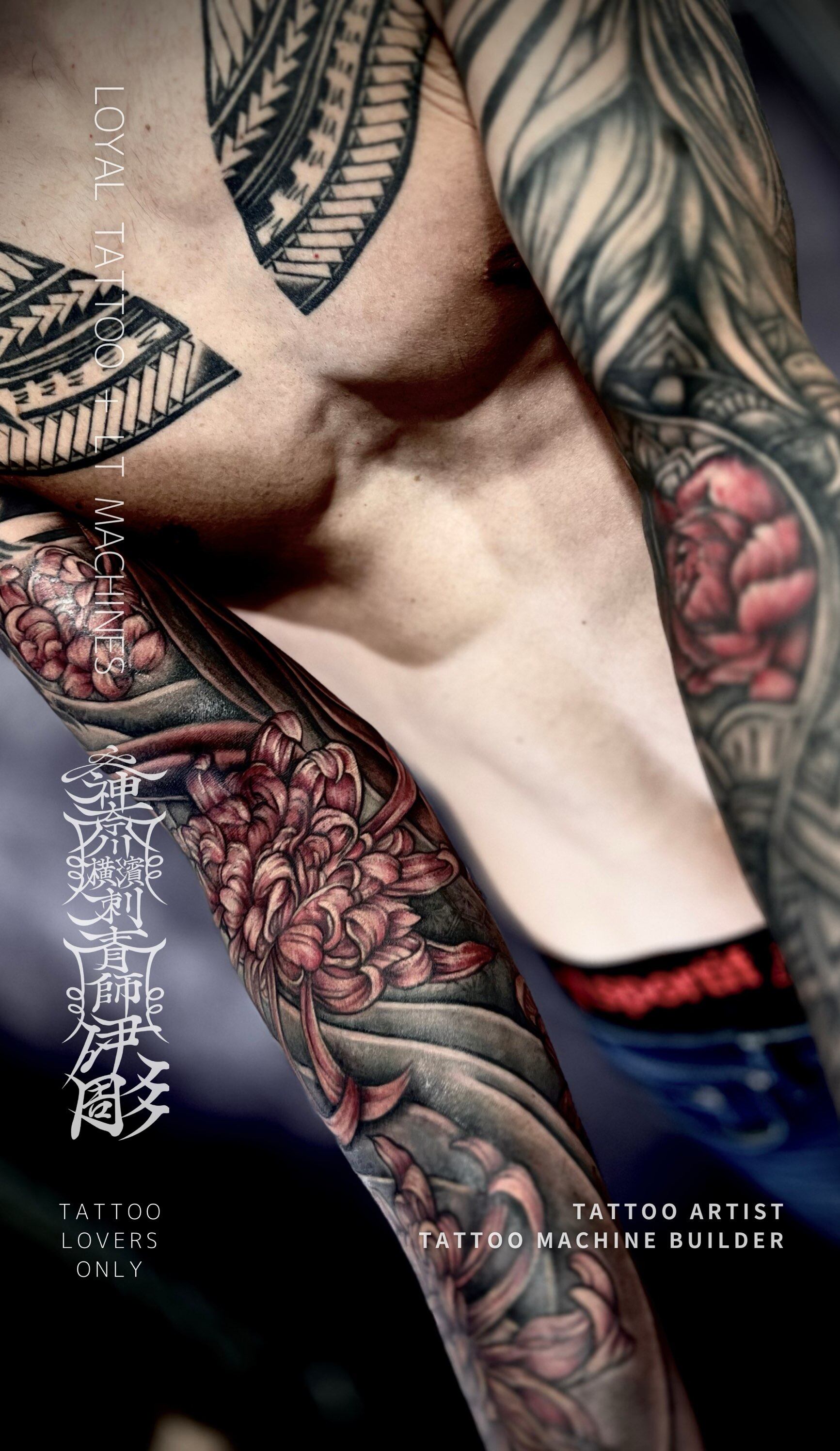 ▶︎フルスリーブタトゥー 湘南の刺青師の作品紹介｜腕全体を覆う本格
