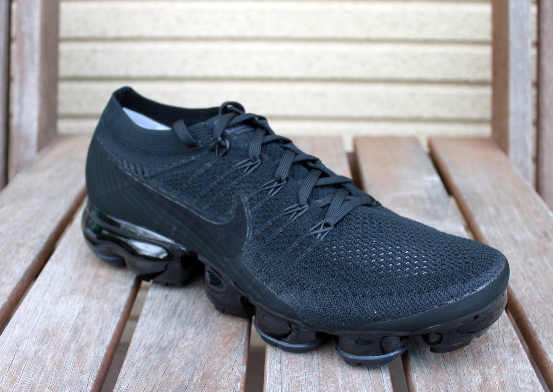 Vapormax 2025 849558 011